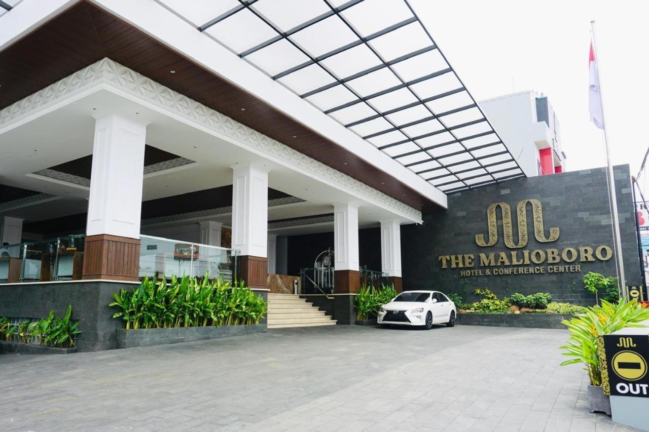 The Malioboro Hotel & Conference Center Yogyakarta Luaran gambar